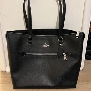 Coach City Zip Tote Black Saffiano Leather Shoulder Bag